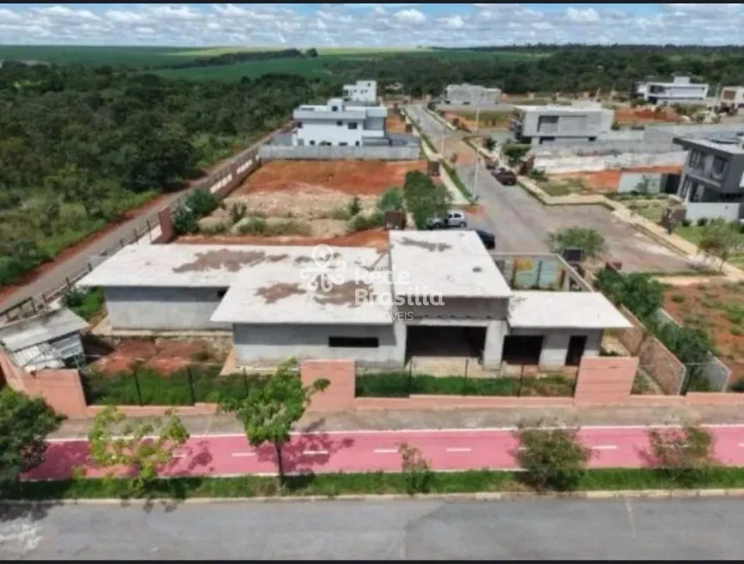Casa em fase de finalização- Le Premier ResidênciaResidência de alto padrão com ...