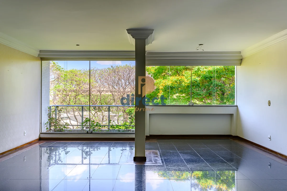 A Direct Prime vende um maravilhoso apartamento 04 quartos na SQS 207, Asa Sul.U...