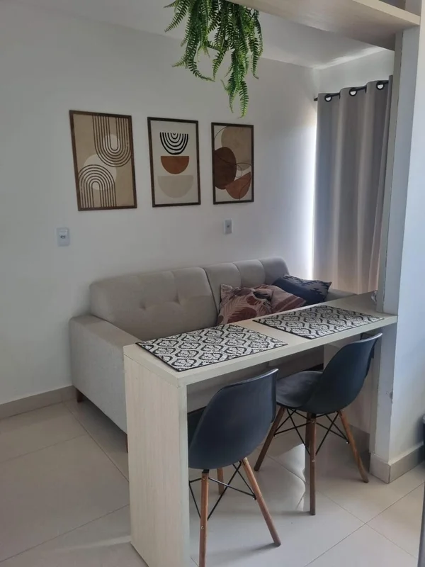 Apartamento à venda em Riacho Fundo I, com 54 m² de área construída. Possui 2 qu...