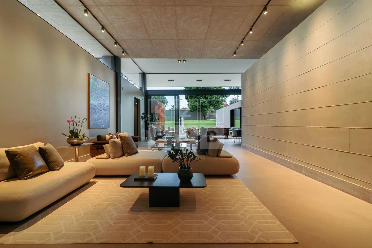 EXCLUSIVIDADE QI 19 | LAGO SUL Casa térrea com apenas 2 anos, projeto autoral Ge...