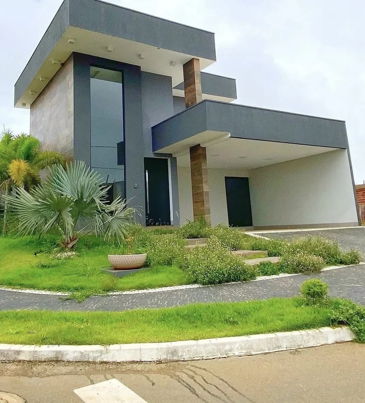 ALUGUEL DISPONÍVEL CASA DE ALTO PADRÃO | CONDOMÍNIO GRAND TRIANONElegância, conf...