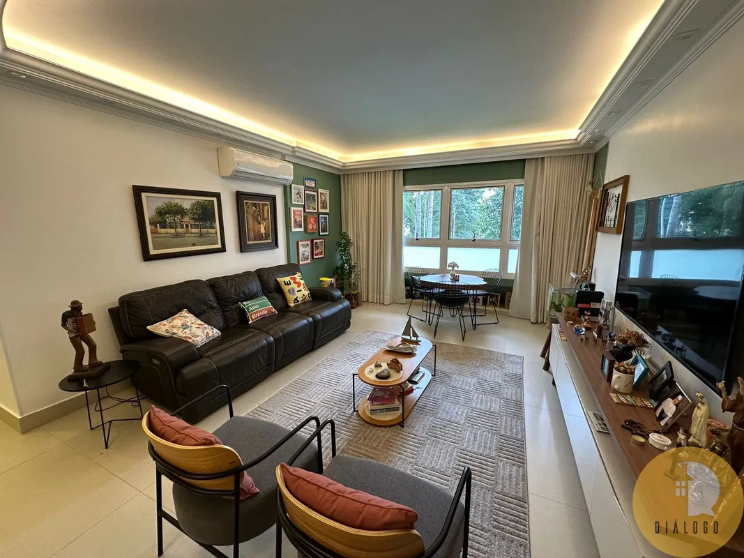 Belíssimo apartamento mobiliado na Octogonal 05 com 106m².Condomínio fechado.Imó...