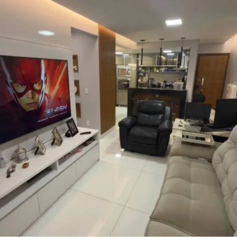 Apartamento totalmente MOBILIADO, com 80 m2 de área útil, na Quadra 207 Sul, 7o....