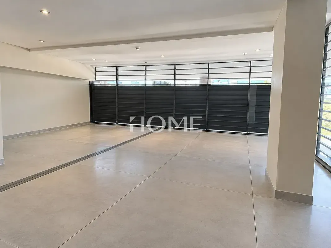 HOME VENDE COM EXCLUSIVIDADELOJA COM EXCELENTE POTENCIAL COMERCIAL,IDEAL PARA NE...