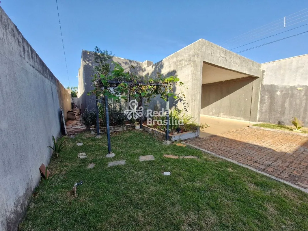 Casa à venda na Ponte Alta Norte, Gama-DF, em condomínio. Lote de 400 m², 190 m²...