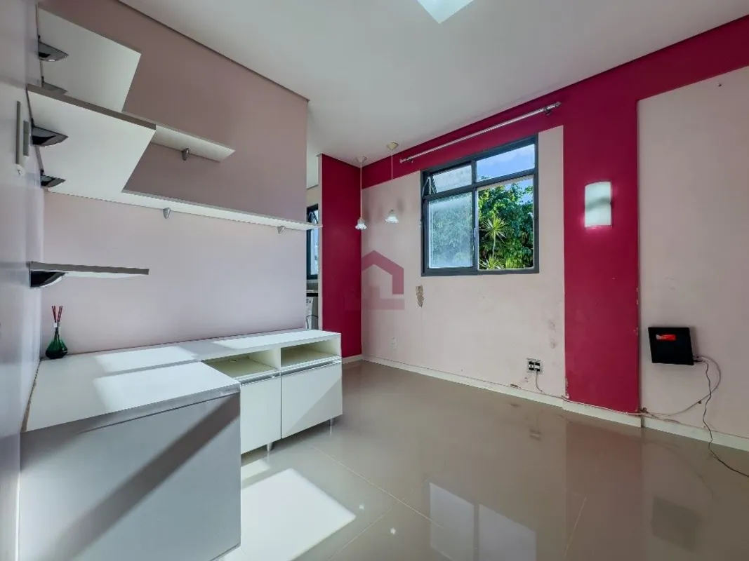 Fernandes & Coelho Imóveis aluga excelente apartamento mobiliado de 1 quarto no ...