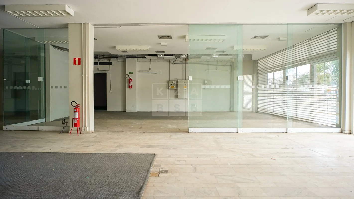 LOJAS E ESCRITÓRIOS PARA LOCAÇÃO | EDIFÍCIO IMPERADORExcelente oportunidade para...