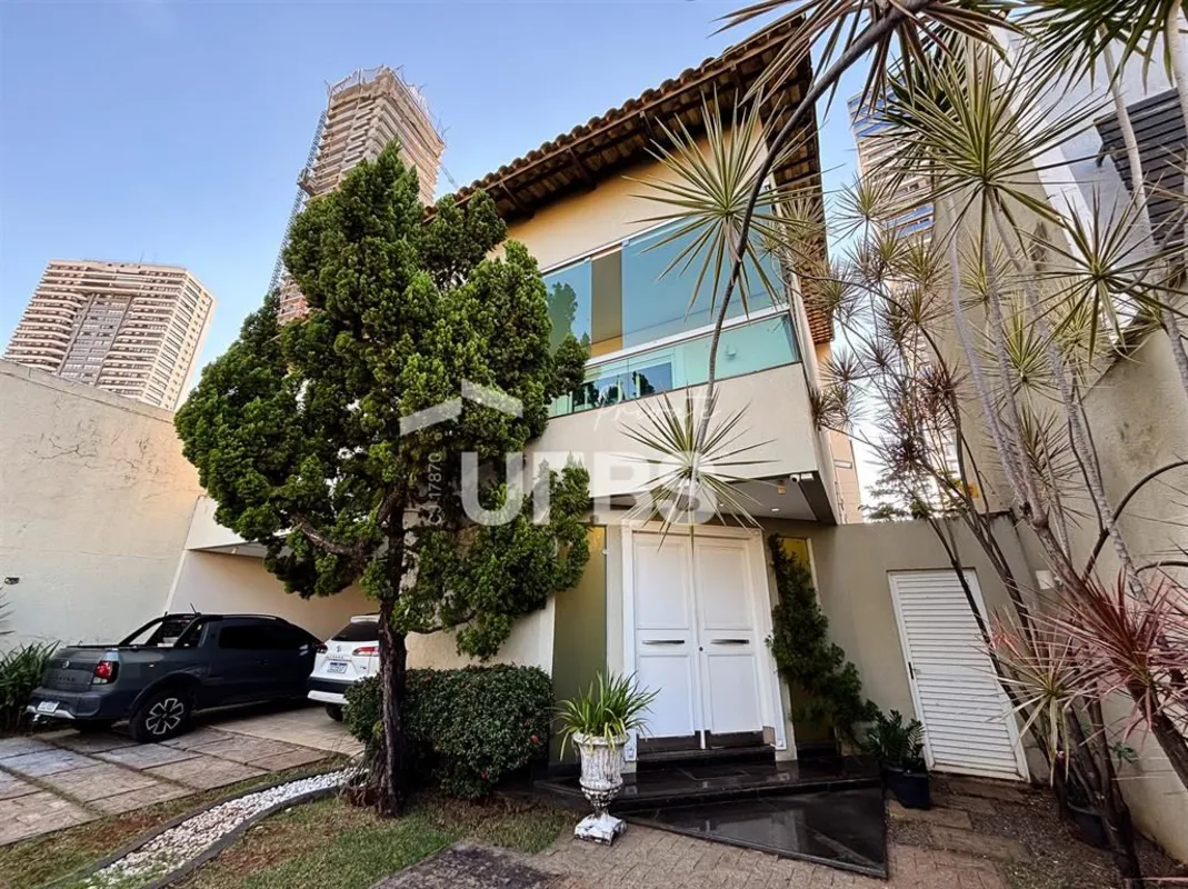 COD U-0024215 - Sobrado impec-vel no Marista, com 473 m- de terreno e 442 m- de ...
