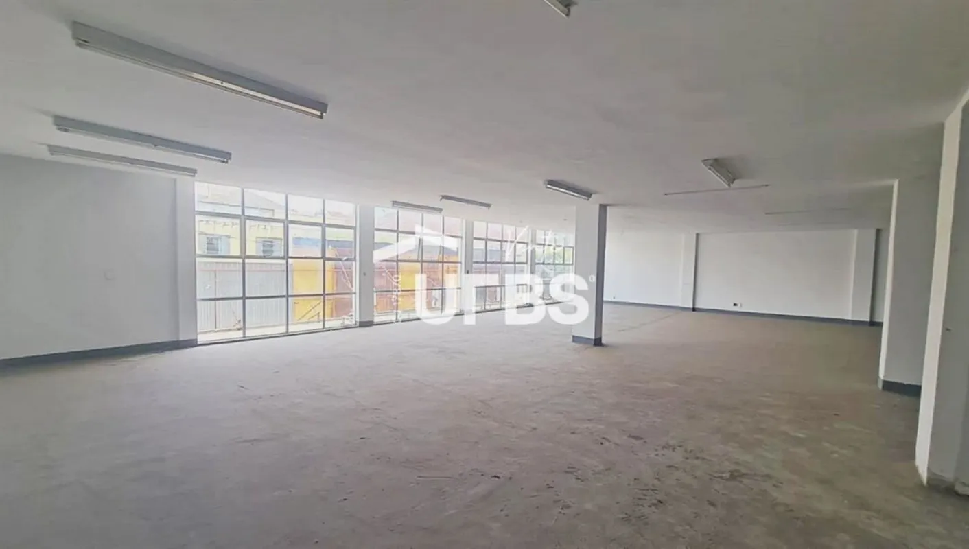 COD U-0027432 - Pr-dio comercial - venda na Av. Araguaia, com excelente localiza...