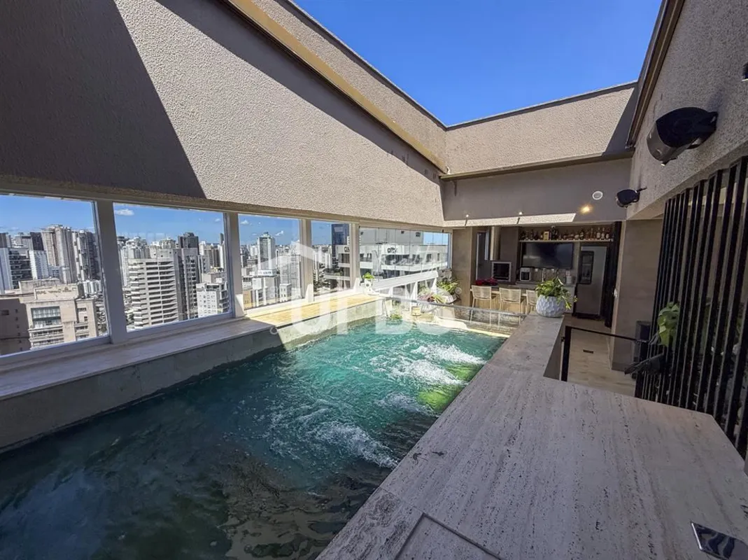 COD U-0029014 - Excelente apartamento duplex de alto padr-o, localizado no Setor...