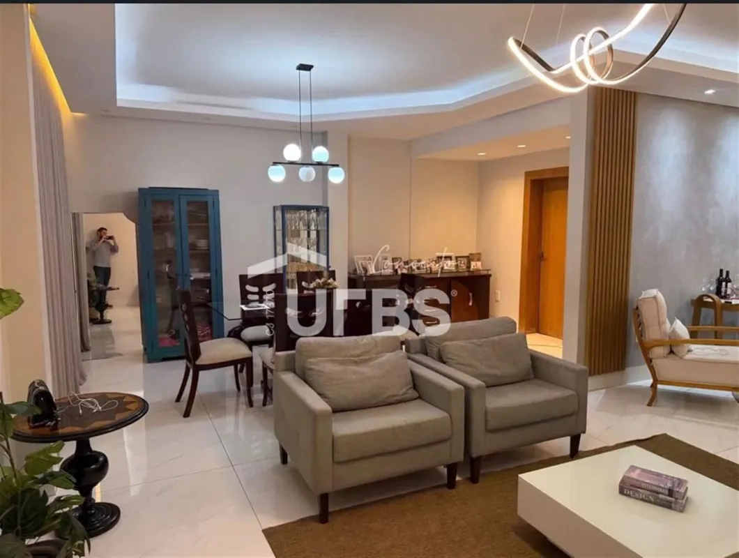 COD U-0033397 - VENDO - Sobrado 04 Su-tes Reformado com 300 m- no Jardim Ana L-c...