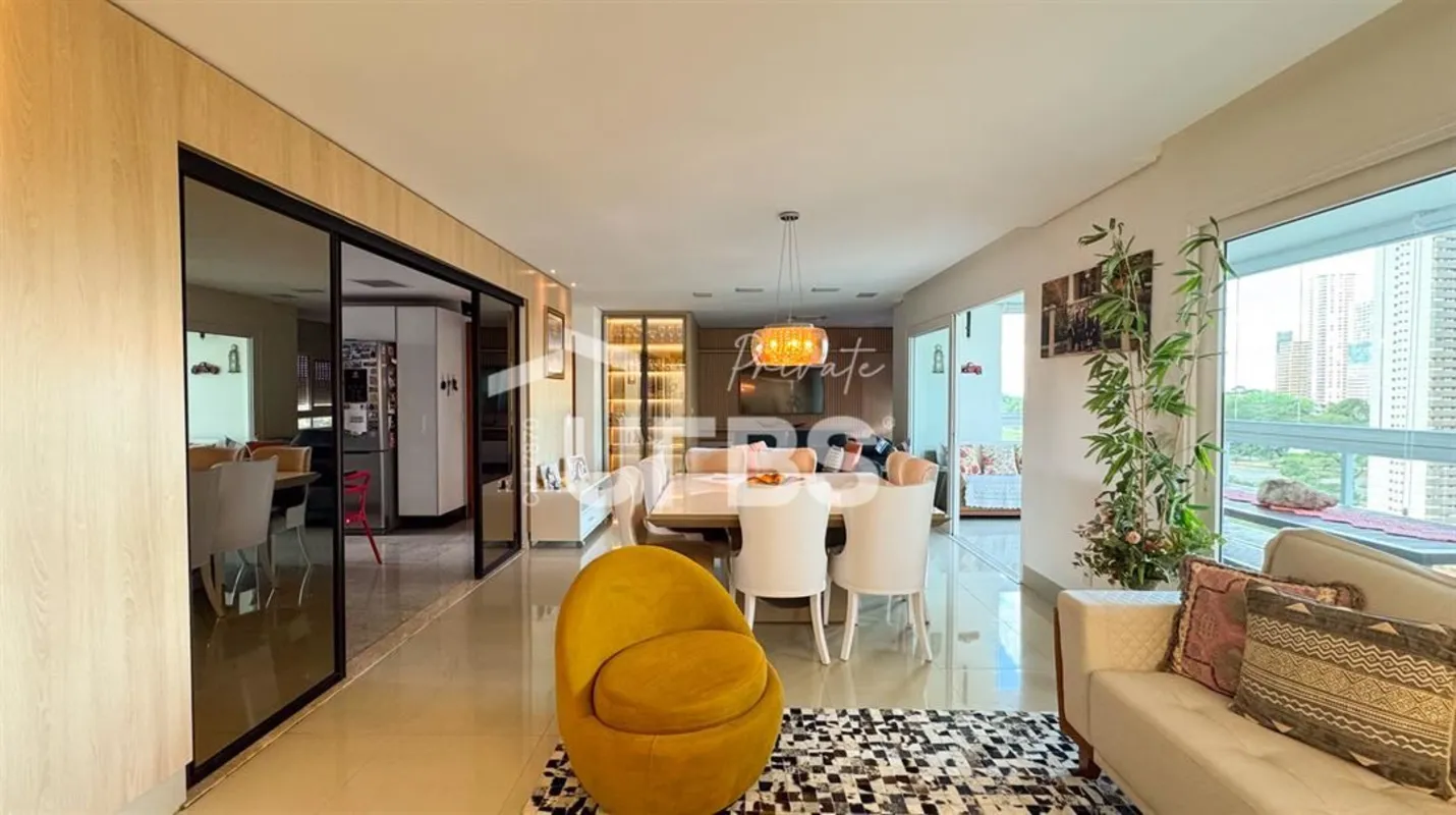 COD U-0031875 - La Residence Visionaire: Apartamento de Alto Padr-o com Vista Pr...