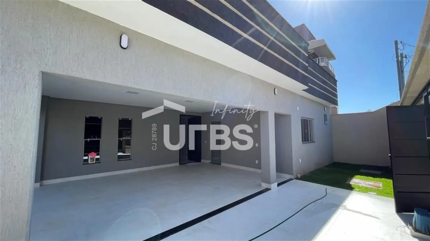 COD U-0028989 - Casa - venda - Parque Amaz-nia - 5 su-tes - 220 m- constru-dos -...