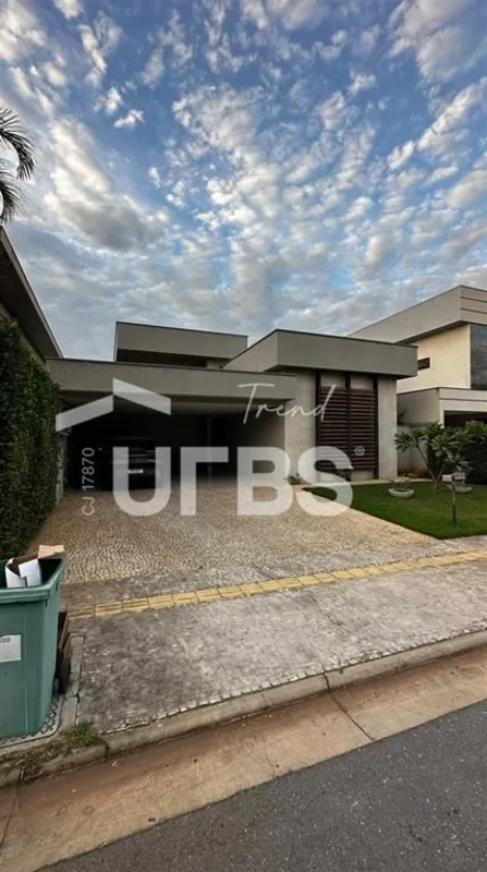 COD U-0034951 - CASA T-RREA - VENDA | JARDINS VAL-NCIACasa t-rrea com projeto fu...