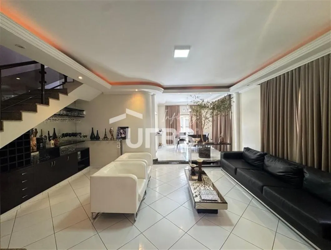 COD U-0029248 - Excelente sobrado mobiliado e decorado de 304 m- no Jardim Am-ri...