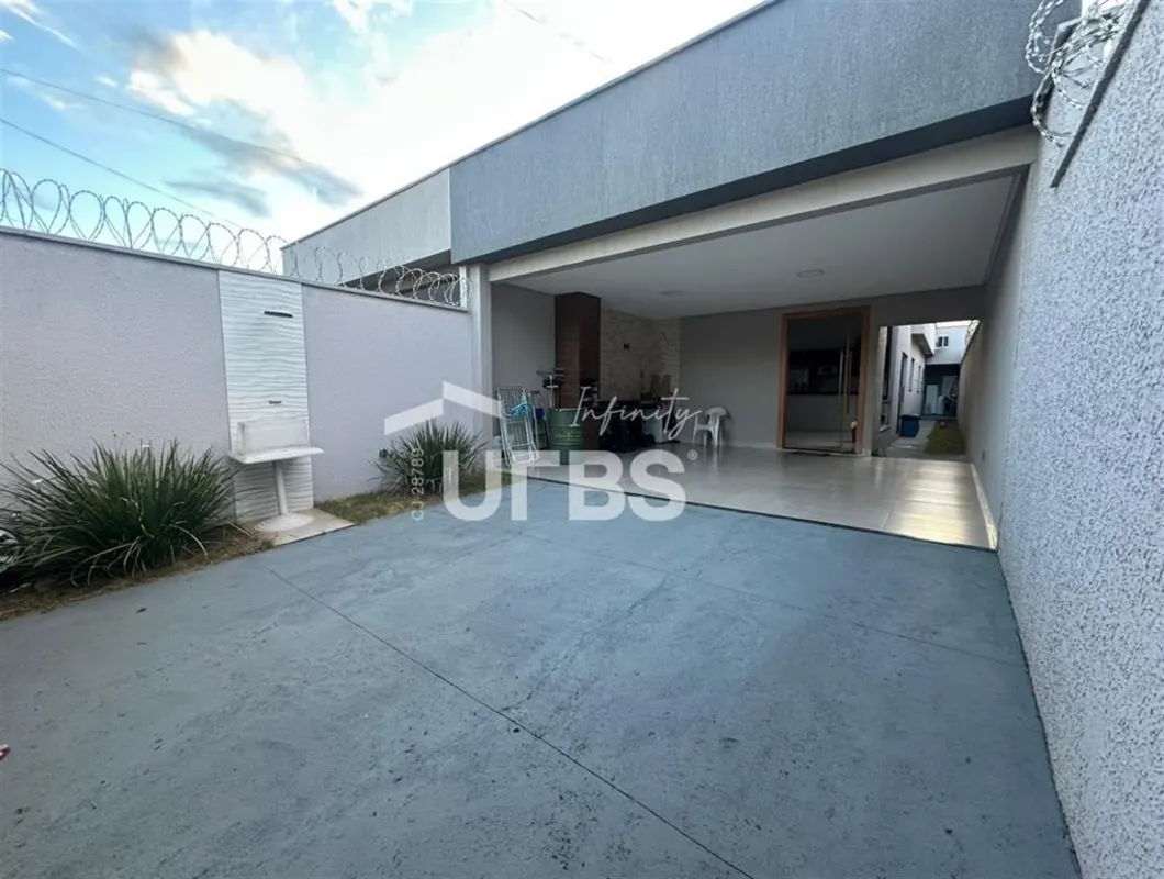 COD U-0024864 - Casa T-rrea - Venda no Jardim Presidente - Goi-niaCasa aconchega...