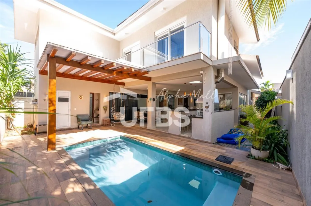 COD U-0030664 - Lindo sobrado est- - venda no Jardins Val-ncia. S-o 411 m- de lo...