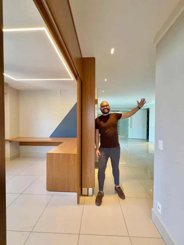 Raridade no Setor Bueno Apartamento com elevador privativo, todo montado e clima...