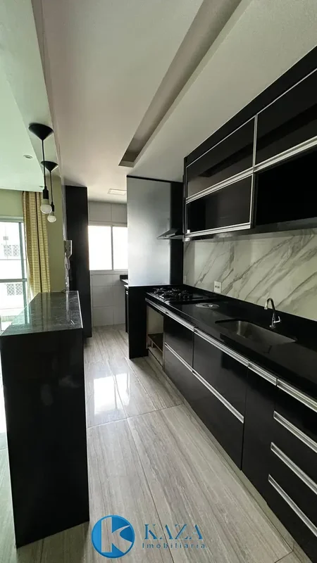 Encantador apartamento no Residencial Gamaggiore. Imóvel com móveis planejados e...
