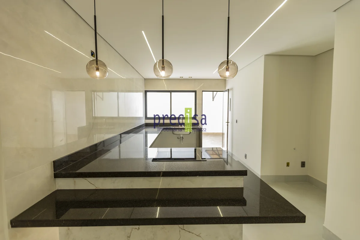 Casa na Vila Telebrasília - Asa SulExcelente casa na vila da Telebrasília, com a...