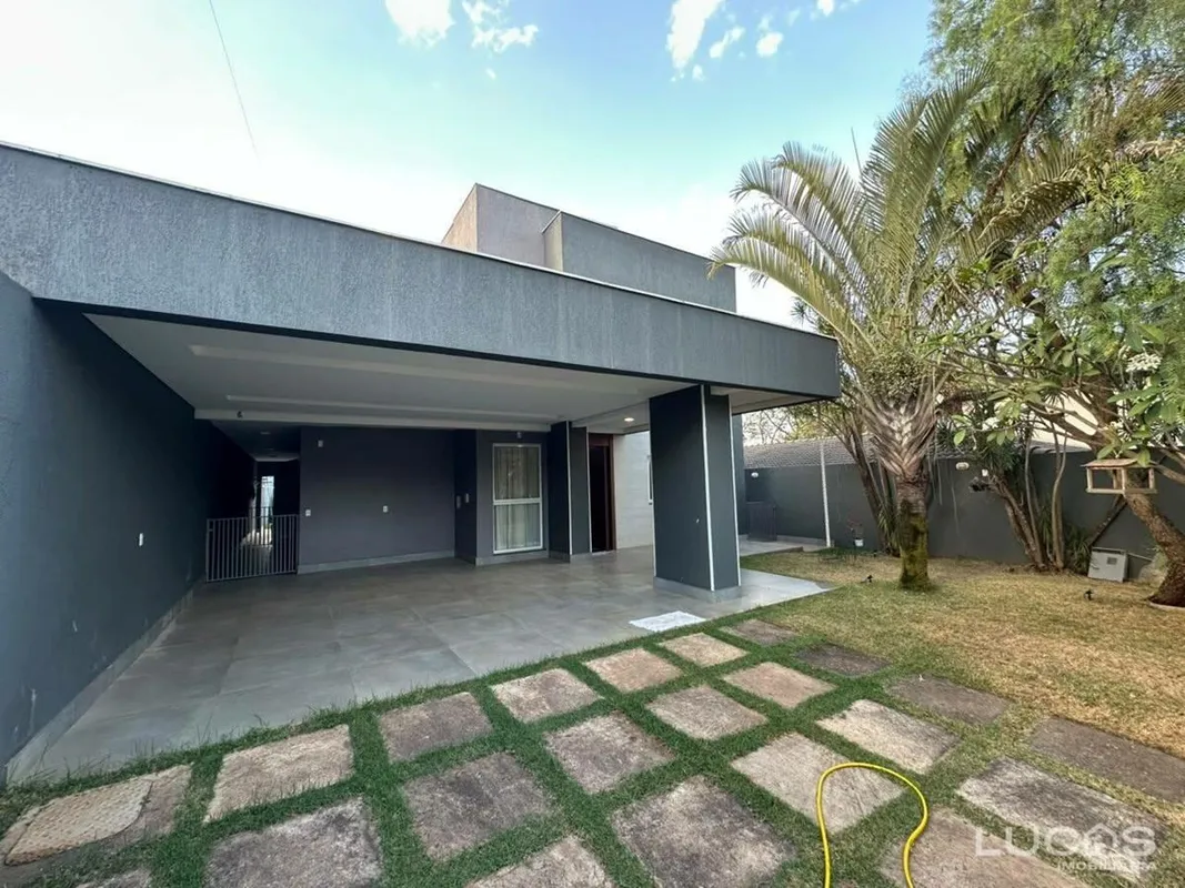 CASA DE ALTO PADRÃO - RESIDENCIAL ALIANÇA PARKSe você busca conforto, espaço, pr...