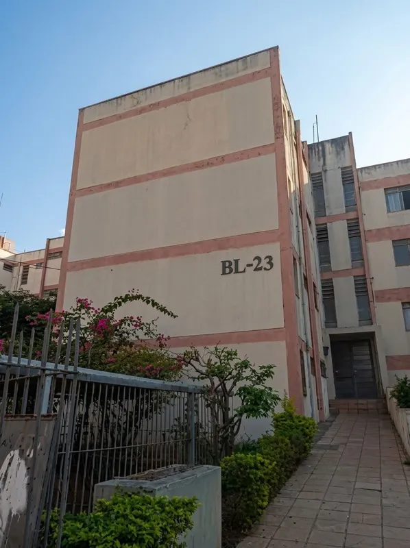 Apartamento de 2 quartos, localizado do Condomínio Alfa e Beta no Setro Marista,...