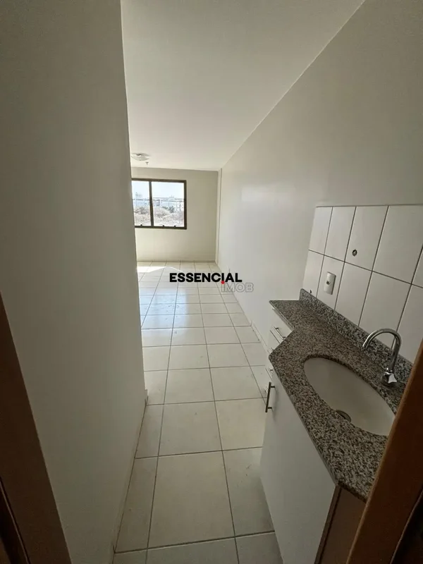 Oportunidade na Asa Norte – Sala Comercial no Ed. Dr. CrispimVenda de uma sala c...
