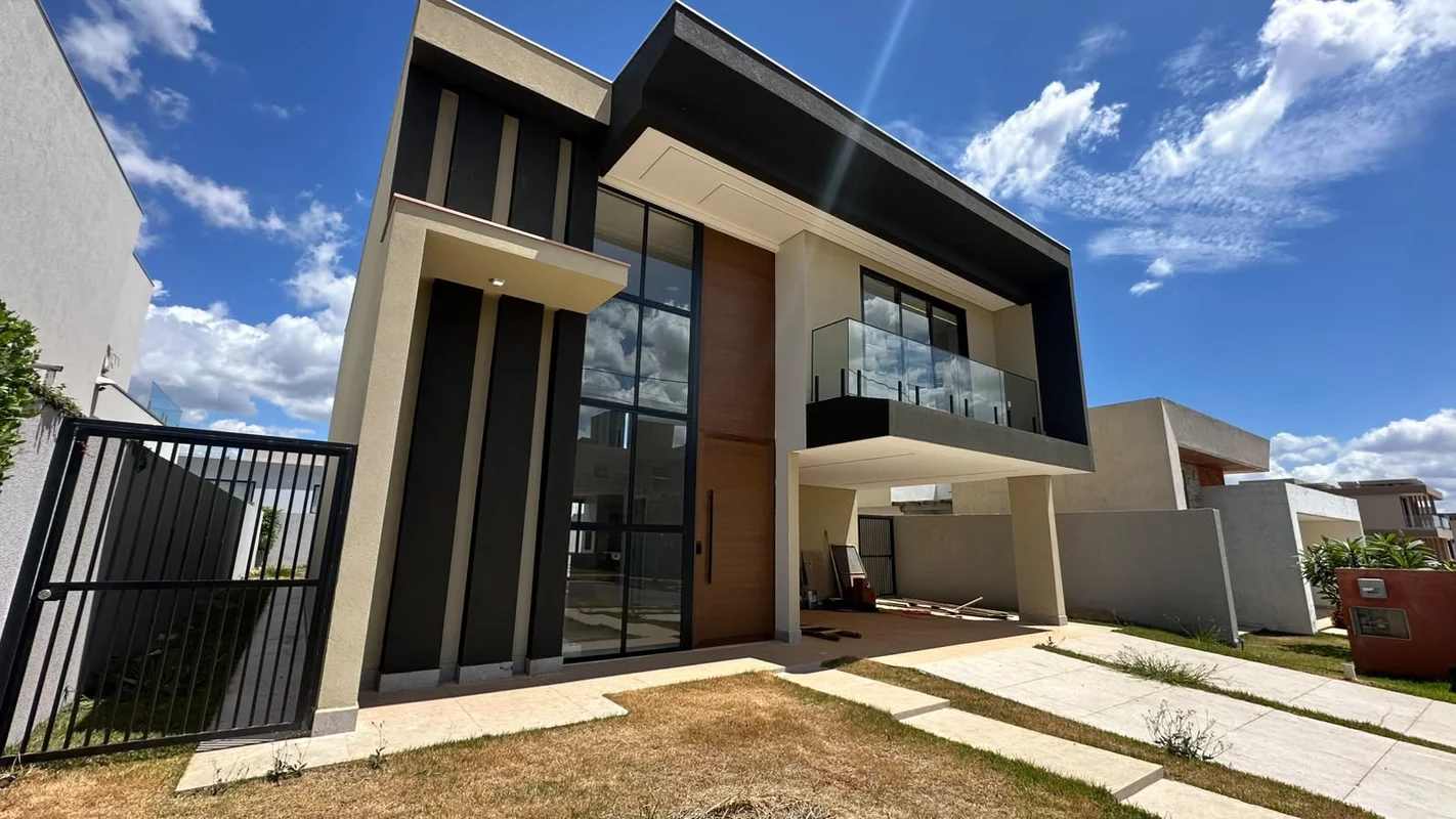 CASA NO LÊ JARDIN – JARDIM BOTÂNICO | ACEITA FINANCIAMENTO, 4 QUARTOS, PISCINA A...