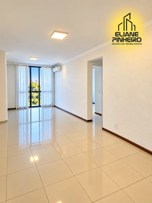 VENDO APARTAMENTO REFORMADO NO 3 ANDAR NO EDIFICIO IPÊ, QUADRA CENTRAL, AO LADO ...