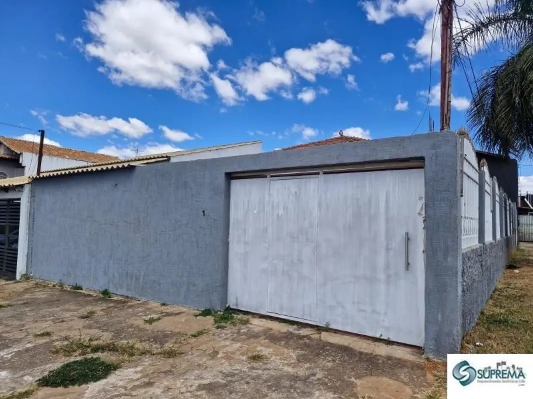 Suprema Construções e Emp. Imobiliários Ltda, Creci/DF 9060, apresenta:Excelente...