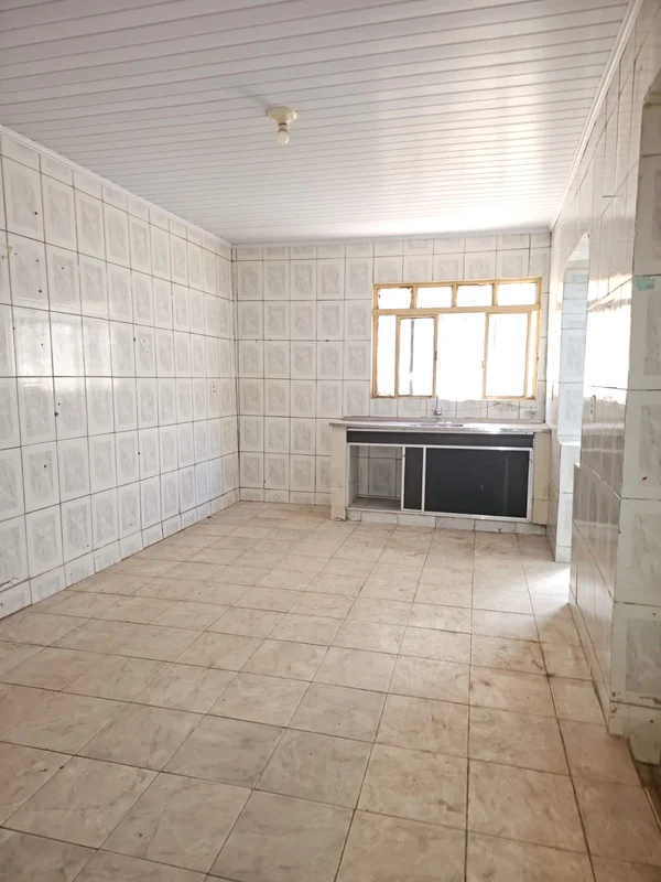 Oportunidade Ceilandia norte QNN 21 Lote 250 M²Casa com 3 Quartos sendo uma suít...