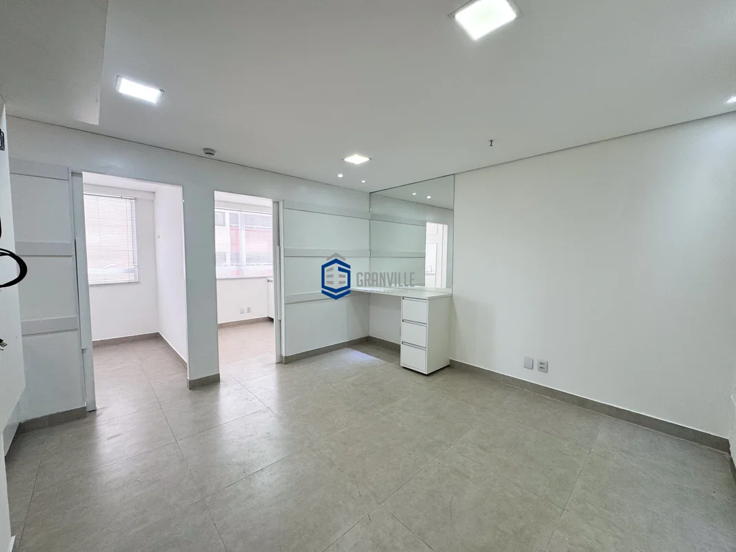 Venda de sala Comercial no Edifício E-Business – Águas Claras/DFApresentamos uma...