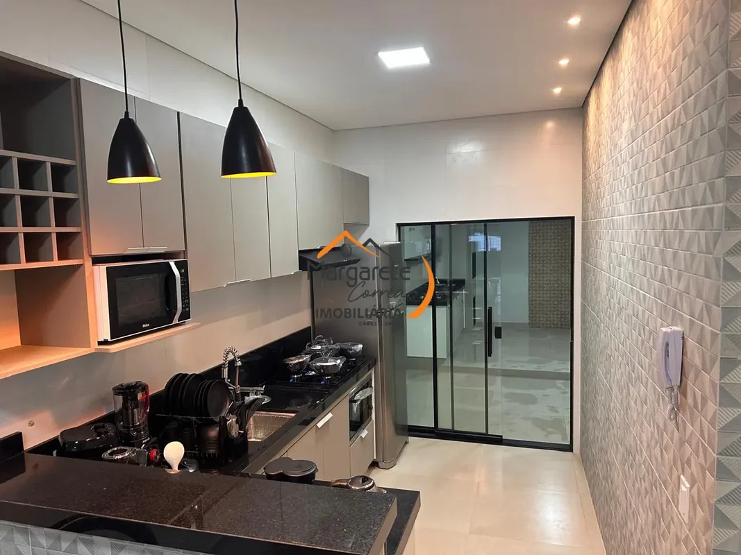 Imobiliária Margarete Corrêa vende casa nova e moderna AR 15 Sobradinho*Aceita F...