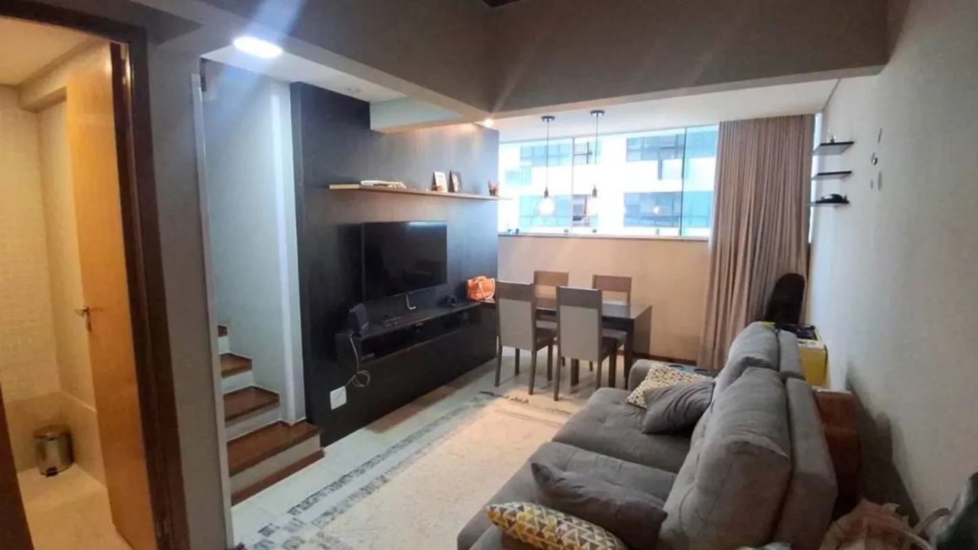 Rua 37 Sul Residencial Liverpool Apto Duplex, Suíte, Closet, ao lado do metrô.UN...