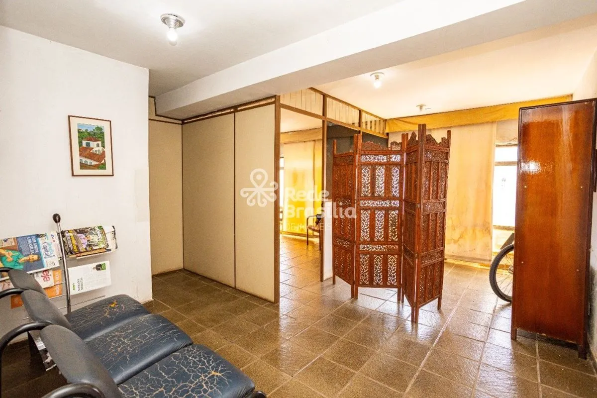 Sala comercial à venda em Taguatinga Centro | 284 m², 6 salas e 6 banheirosExcel...