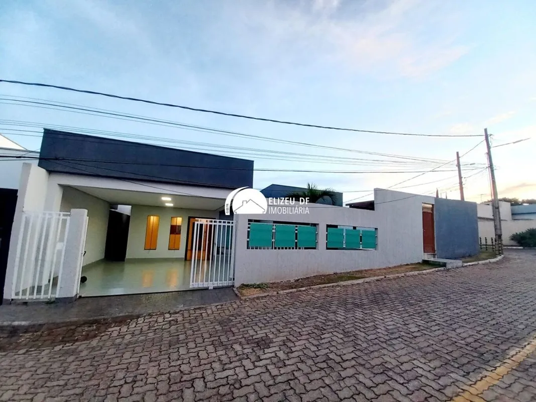 Elizeu Imóveis vende casa de esquina em condomínio na Rua 3B da Vicente Pires:Ca...