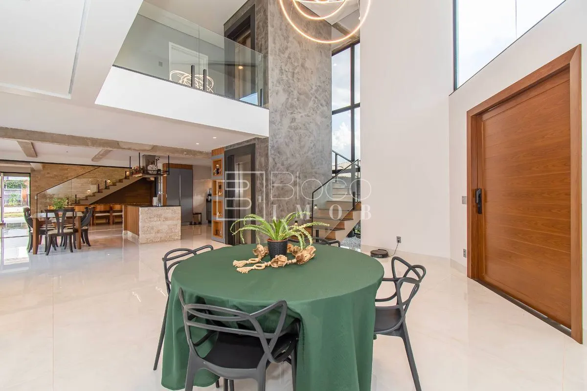CASA NOVA EM CONDOMÍNIO RESERVADO NO SETOR DE CHÁCARAS COM VISTA PANORÂMICA PARA...