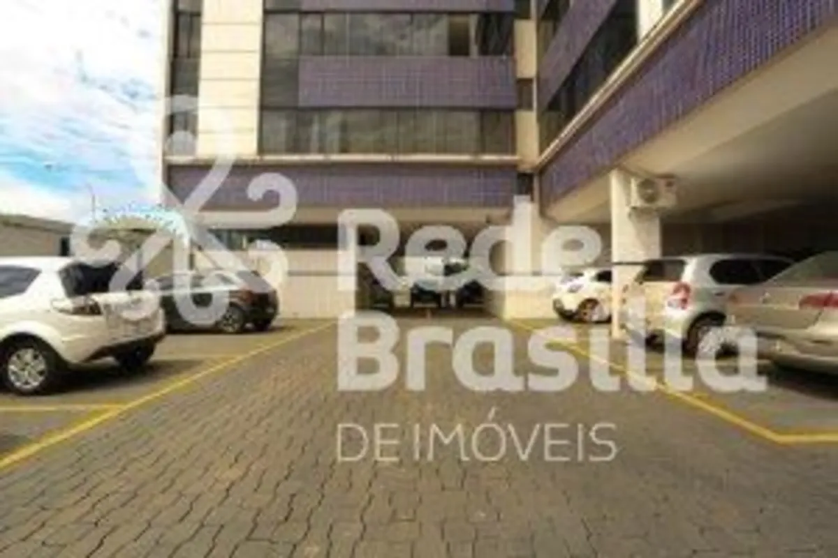 Apartamento reformado de 1 quarto à venda no Residencial Provence | Lúcio CostaP...