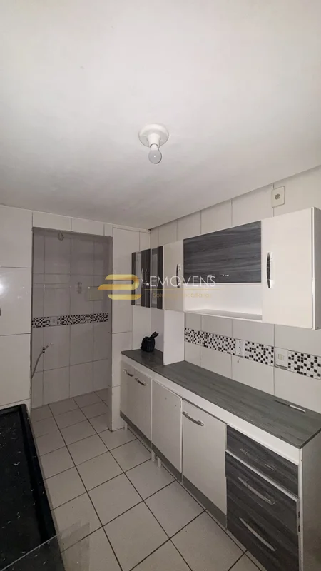 Novo GamaApartamento térreo 02Qts sendo um com armário planejadoSalaCozinha com ...
