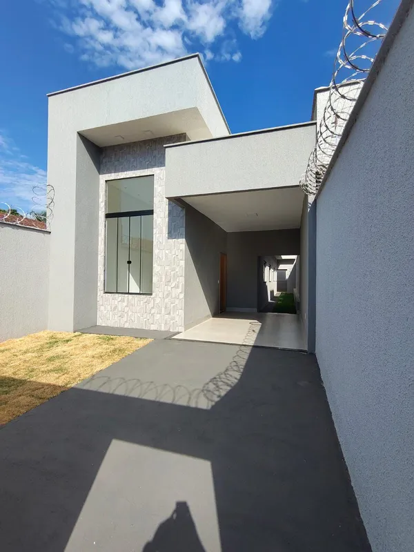 Casa pronta no bairro Sítios Santa Luzia, em Aparecida de Goiânia, com endereço ...
