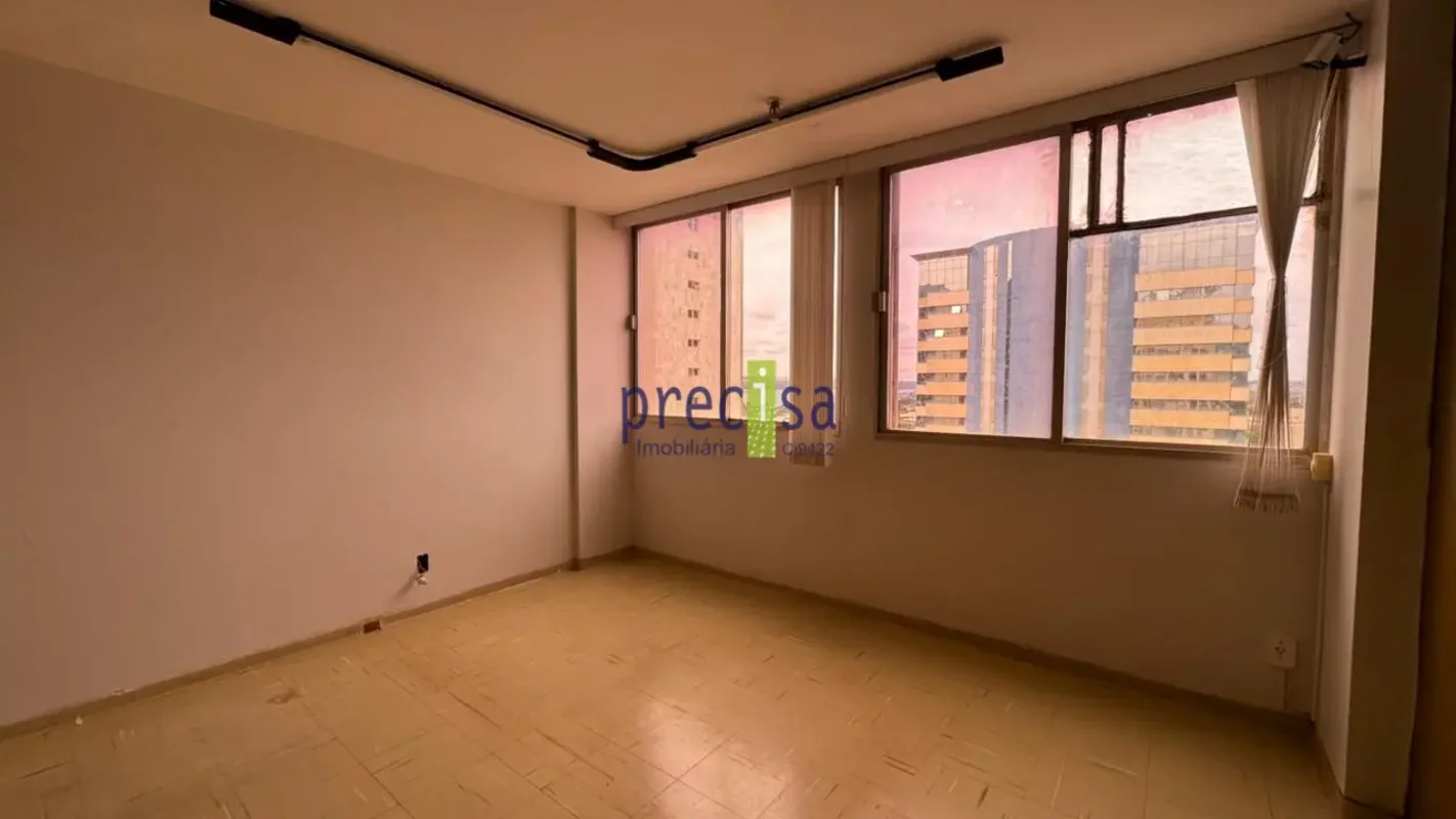 Sala comercial no Edifício Central Brasília, na SBN Quadra 2, ASA Norte, Brasíli...