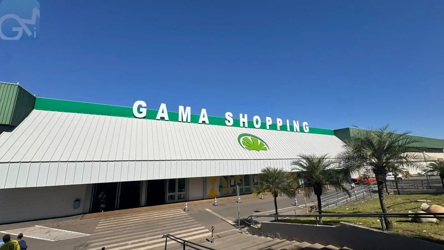 AREA CENTRAL DO GAMA/DF VENDO LOJA NO GAMA SHOPPING, DE ESQUINA, PROXIMA A ENTRA...