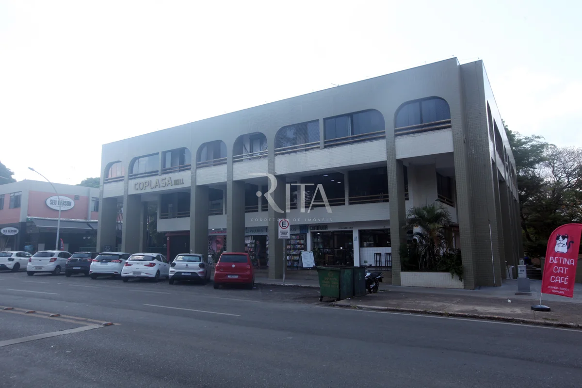 OPORTUNIDADE!!!Descubra uma excelente oportunidade na Asa Norte! Localizada na 4...