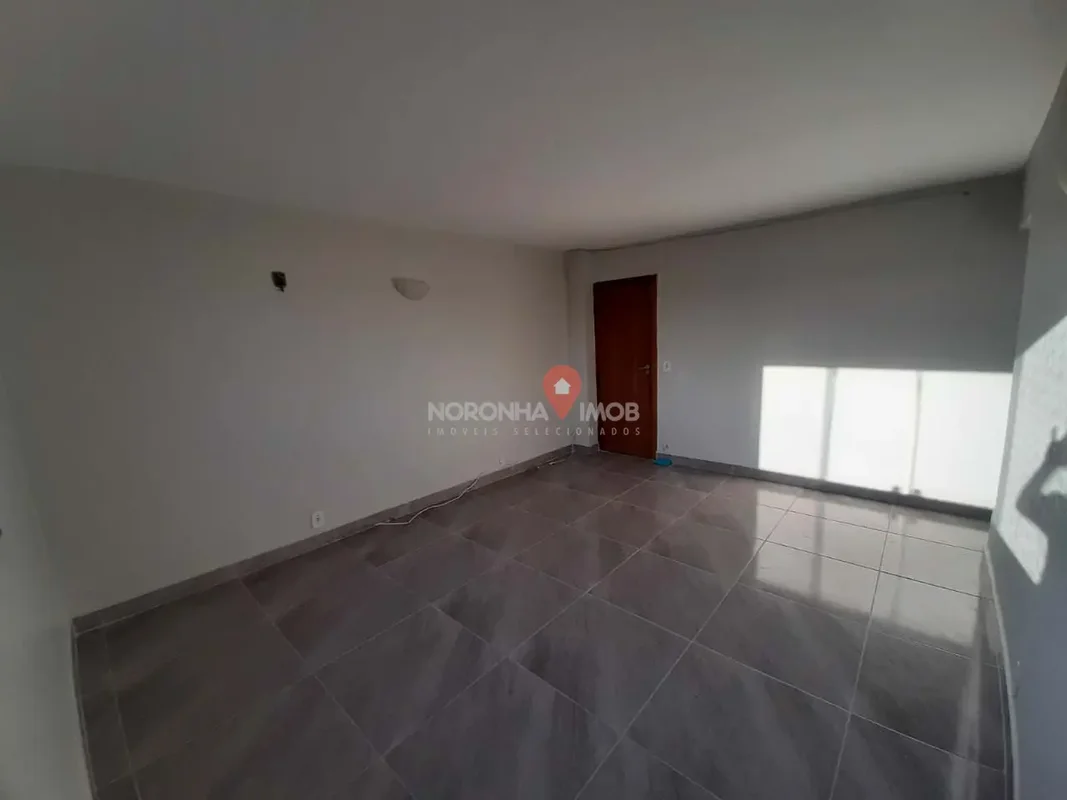 Apartamento de 3 quartos no Cruzeiro NovoApartamento bem distribuído, com três q...