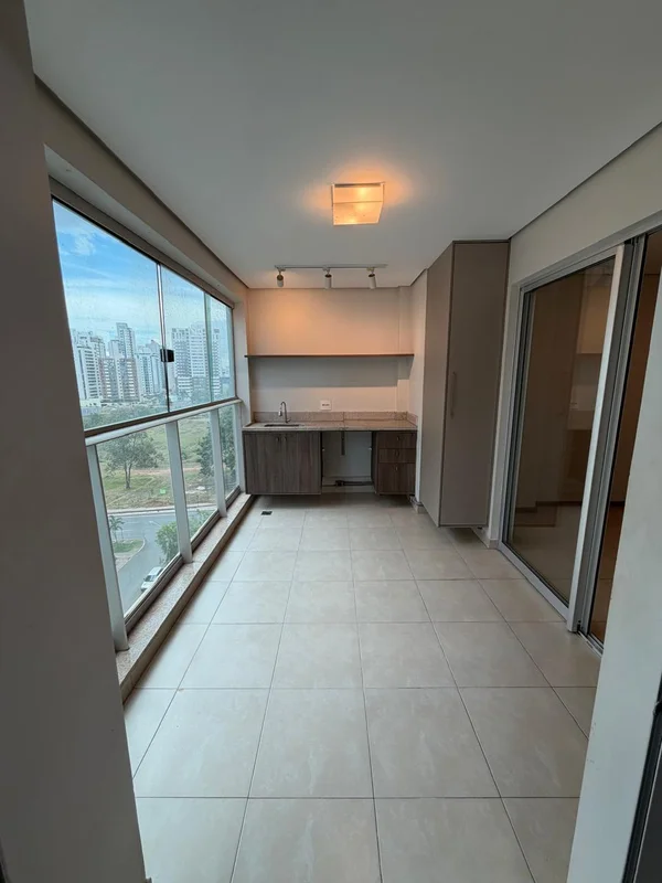 # Apartamento reformado de 2 quartos, 1 vagas e depósito no Residencial Matheus ...