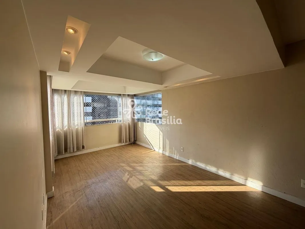 SQSW 303 | APARTAMENTO | 3 QUARTOS | 1 SUÍTE | VISTA LIVRE PERMANENTE | 1 VAGAEx...