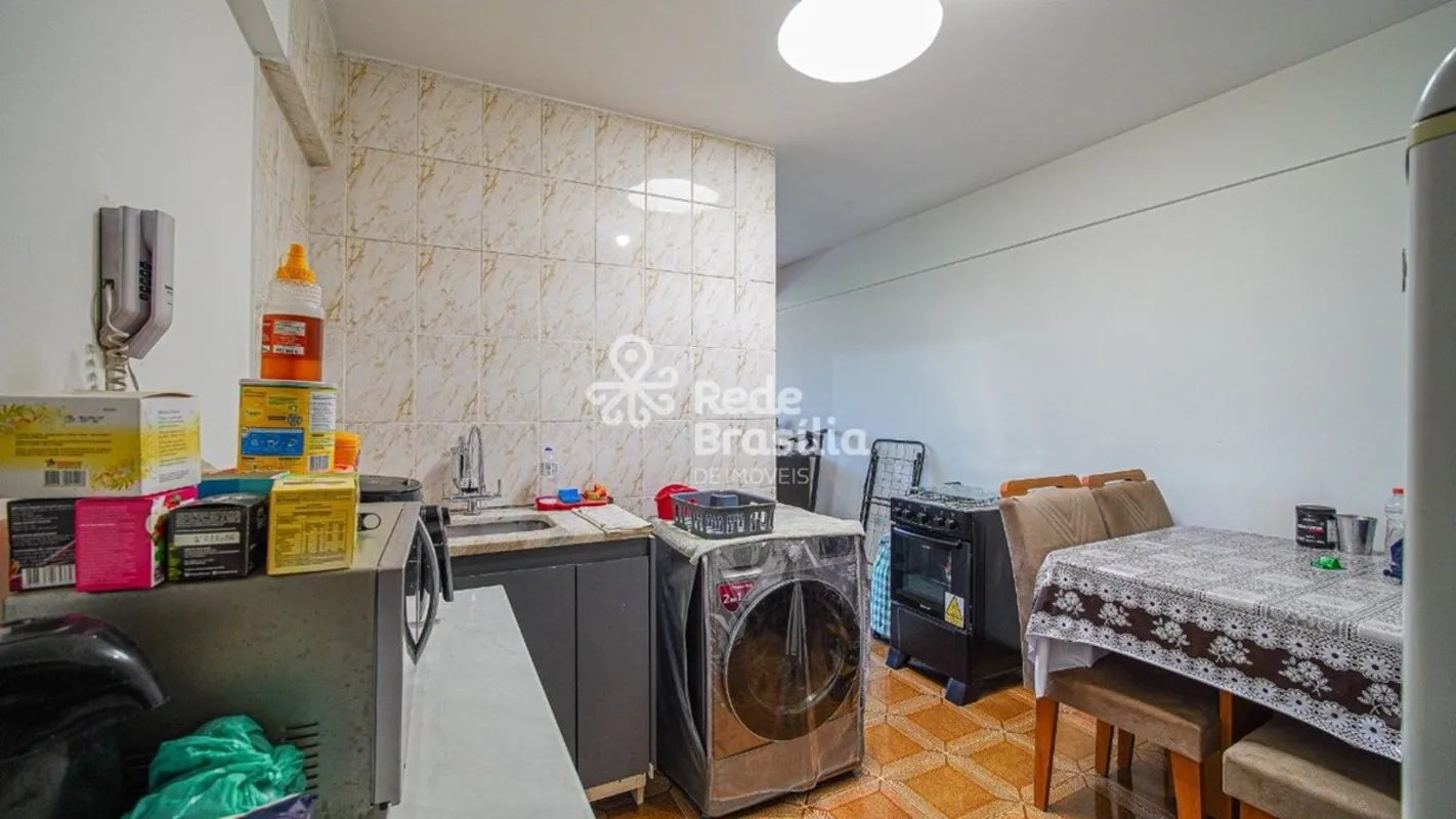 Kitnet à Venda na CLN 407OPORTUNIDADE! Kitnet à venda com varanda, vista livre p...