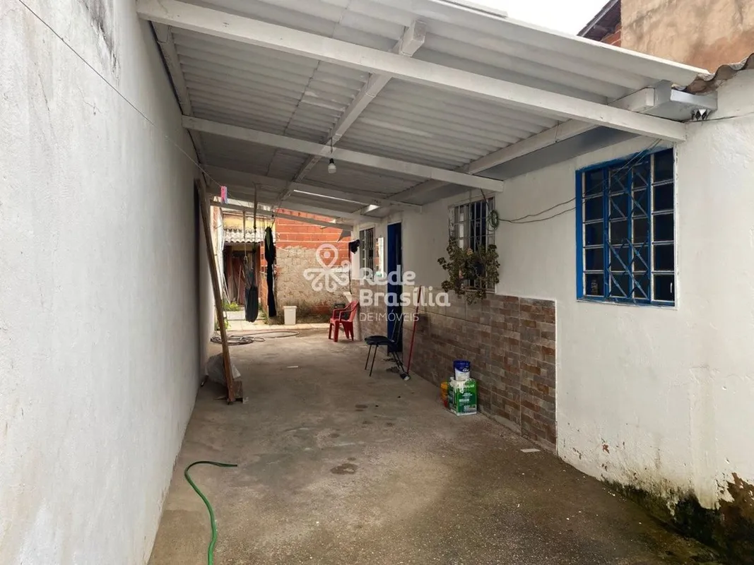 Detalhes do IMÓVEL: Área privativa: 220 m² 2 quarto(s) 1 sala(s) 1 banheiro(s) á...