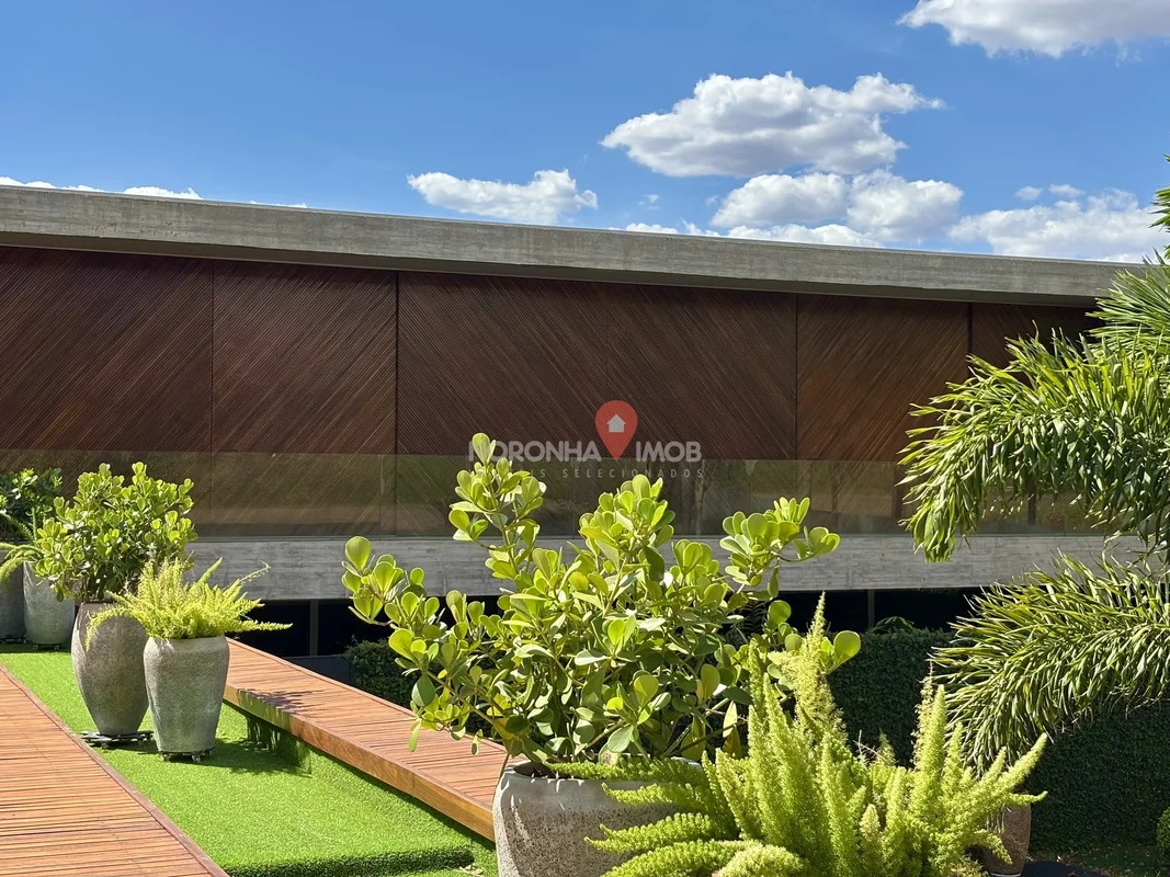 CASA DE ALTÍSSIMO PADRÃO NO — SMDB 22 | R$ 15.900.000Residência exclusiva em Con...
