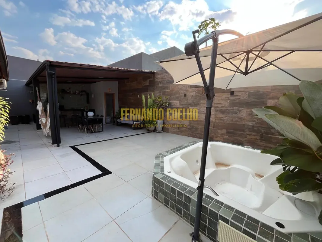 Excelente casa no condomínio Fraternidade, com conforto, aconchego e uma área de...
